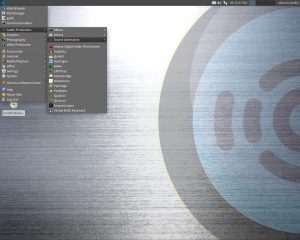 Ubuntu Studio desktop A screen cap of the Ubuntu Studio Desktop